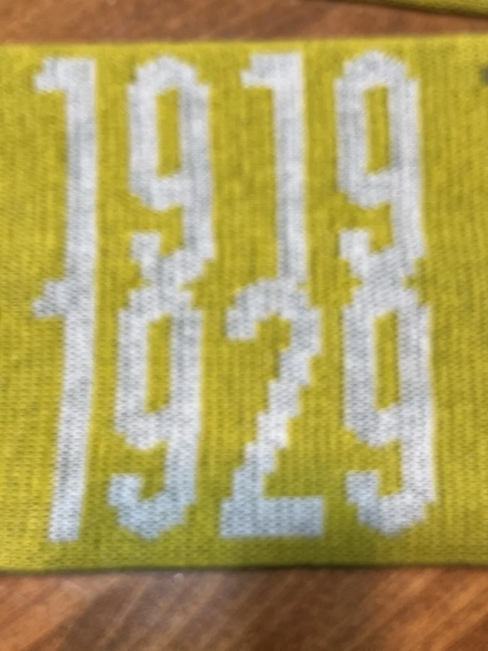 Green Bay Packers NFL Anniversary Winter Scarf Green Gold 100 Seasons NWT - Picture 8 of 9